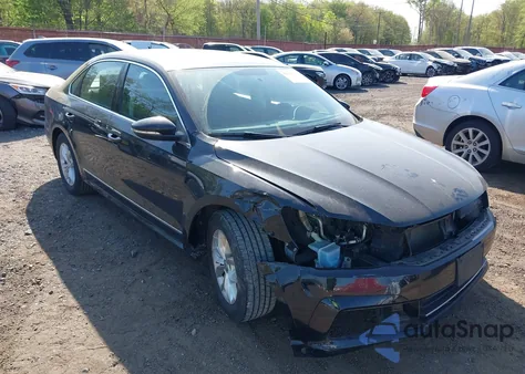 2016 Volkswagen Passat 1.8T S из США, поврежденный, VIN 1VWAT7A38GC026915